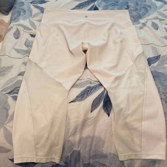 Women’s ATHLETA Leggings - Picture 11 of 12